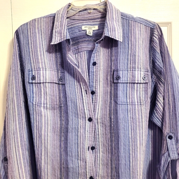 Liz Claiborne Casual Adjustable Long Sleeves Blouse - Picture 2 of 6